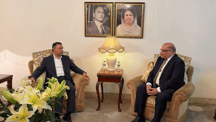 BNP Acting Chairman Tarique Rahman meeting Pakistan High Commissioner to Bangladesh Imran Haider at the BNP chairperson’s political office in Gulshan, Dhaka.
