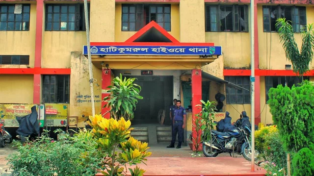Highway police rescuing unconscious passengers found beside a road in Sirajganj after suspected drugging and robbery