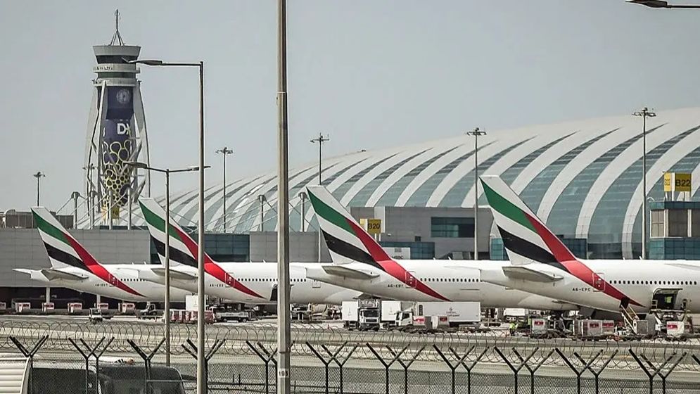 UAE airspace closure news amid Iranian missile and drone attack threat in the Middle East