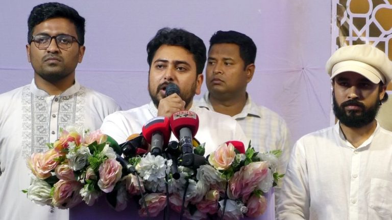 Nahid Islam addressing NCP iftar gathering in Mymensingh, calling for immediate removal of the President over corruption and oath violation.